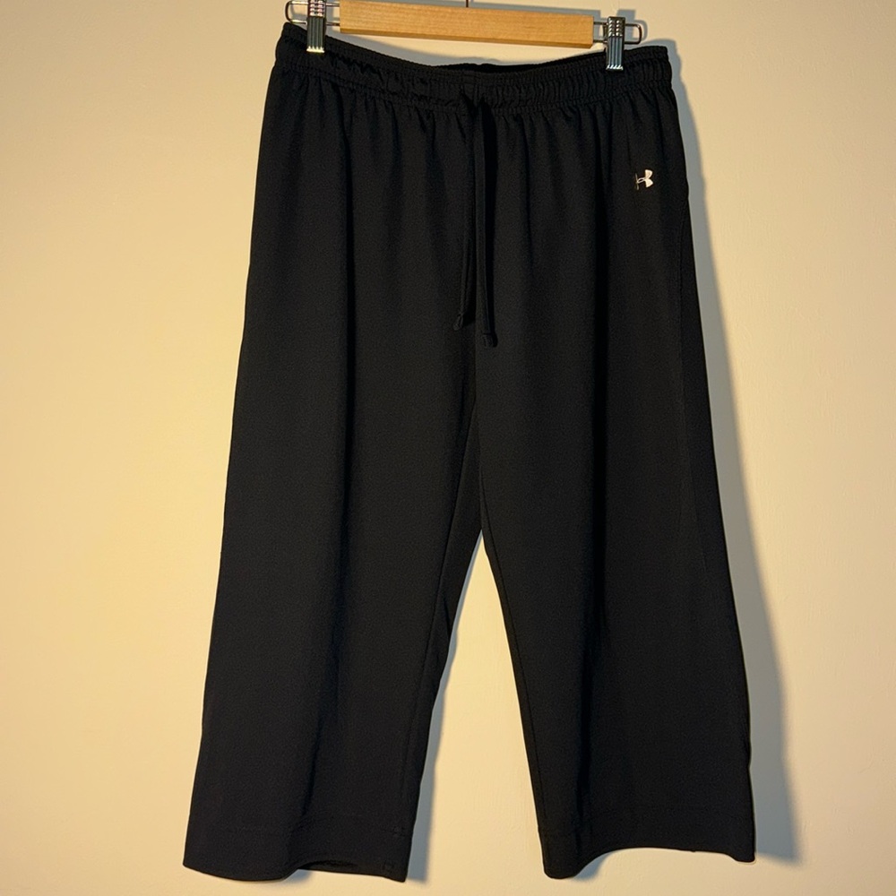 Under Armour Women’s Size Medium Wide Leg Workout Pants